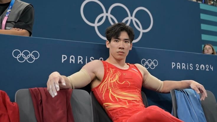 Zhang Boheng Returns to the Top